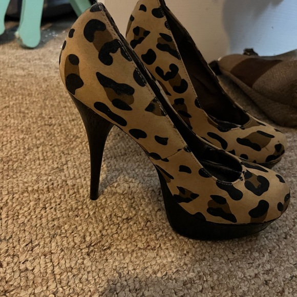 Leopard high heels - Picture 2 of 2